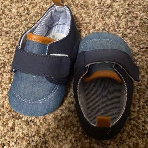 Infant blue shoes